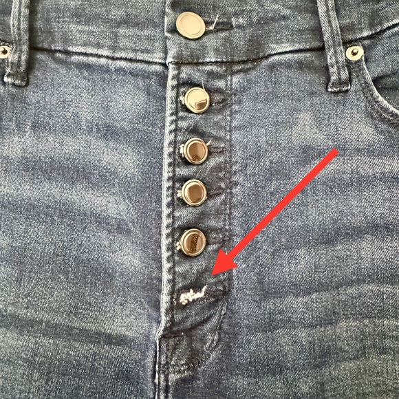 GOOD AMERICAN - GOOD LEGS SKINNY JEANS - Picture 5 of 12